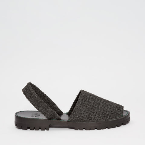 GOYA Carbon Woven Felt Sandals