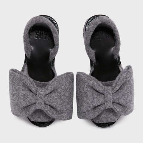 Oversized bow sandals store
