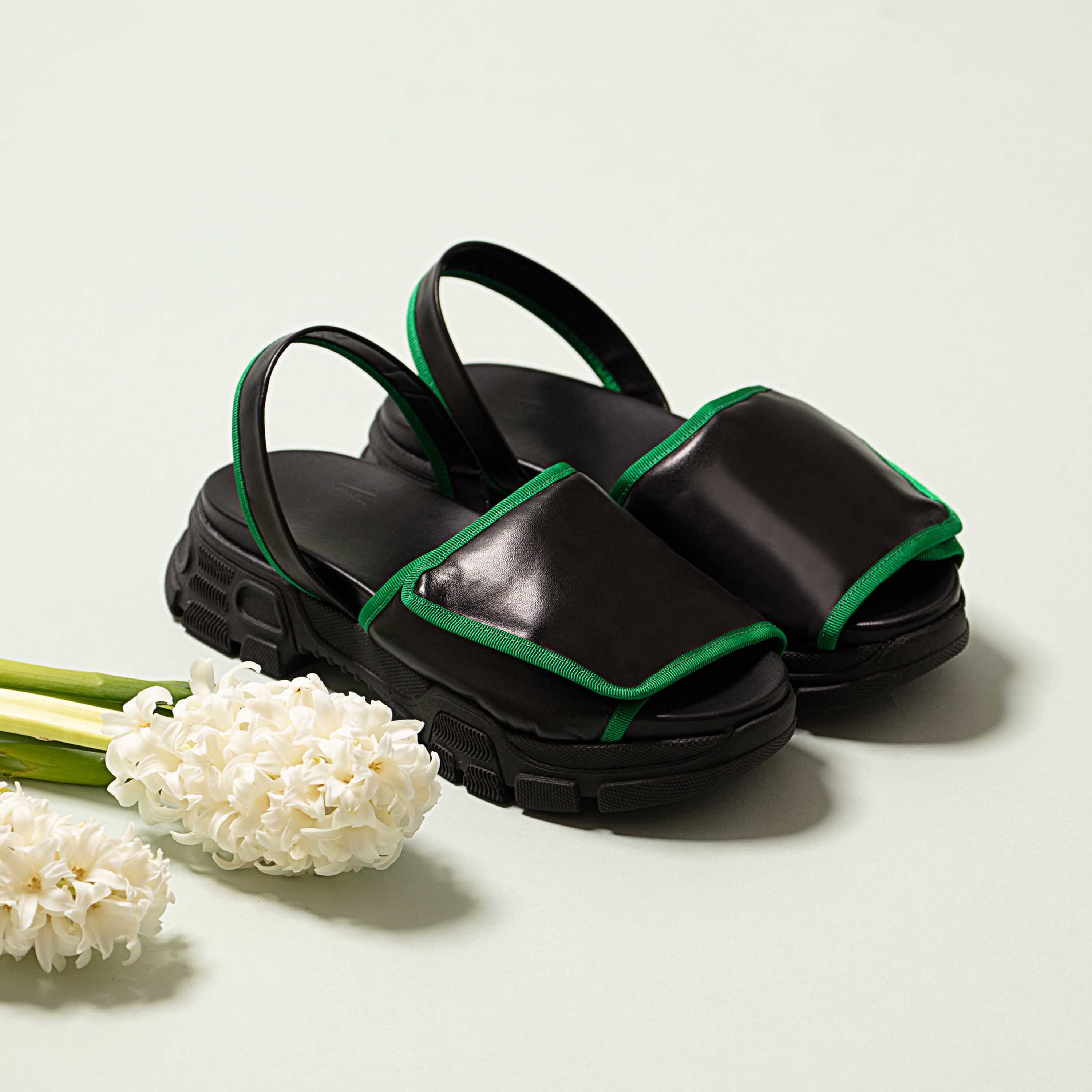 Sporty new arrivals platform sandals